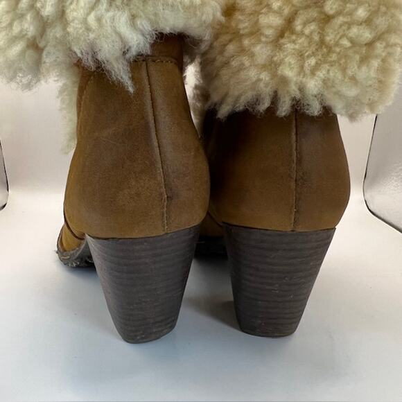 Born Boots Donna Booties Womens 8.5 Cognac Brown Leather Sherpa Lined Block Heel - Picture 10 of 10
